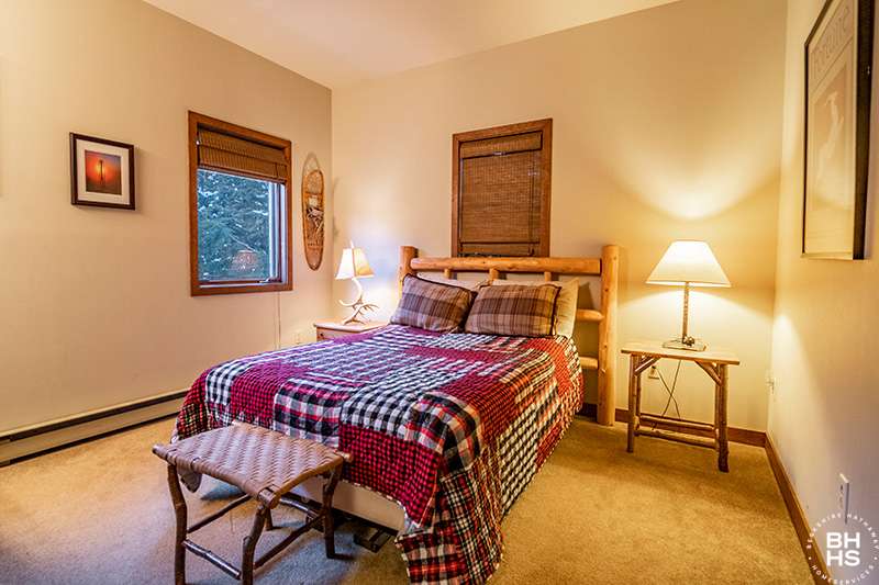 Camp Casper On Lake Placid - Bedroom 2