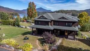 LakePlacidTownhomeAtTheWhitefaceClub Fall A Exterior Whiteface
